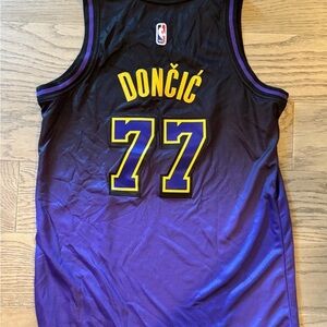 NWT Luka Doncic Laker’s Nike Jersey YXL